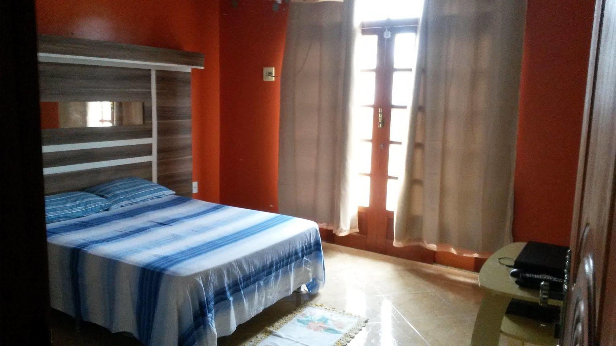Each Hostel Da Amazonia Манаус Экстерьер фото