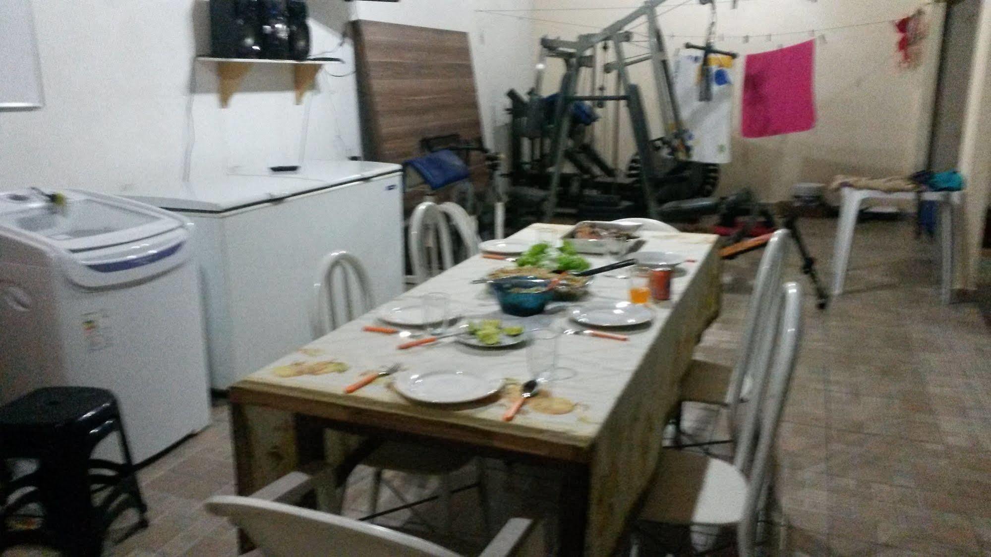 Each Hostel Da Amazonia Манаус Экстерьер фото