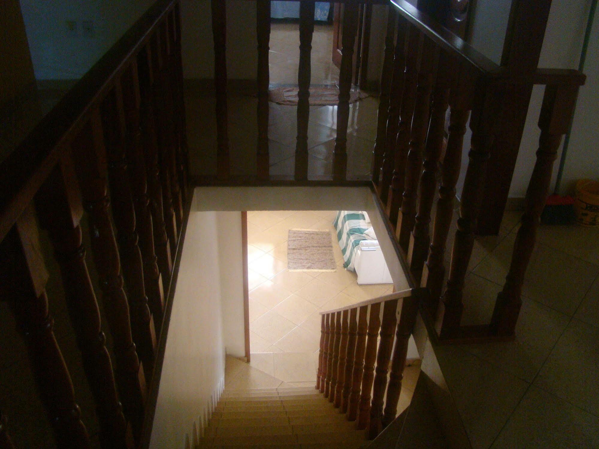 Each Hostel Da Amazonia Манаус Экстерьер фото